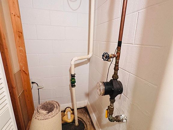 24th image of this home