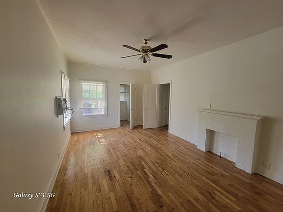 5th image of 1317 E Wilson Ave #1/2
