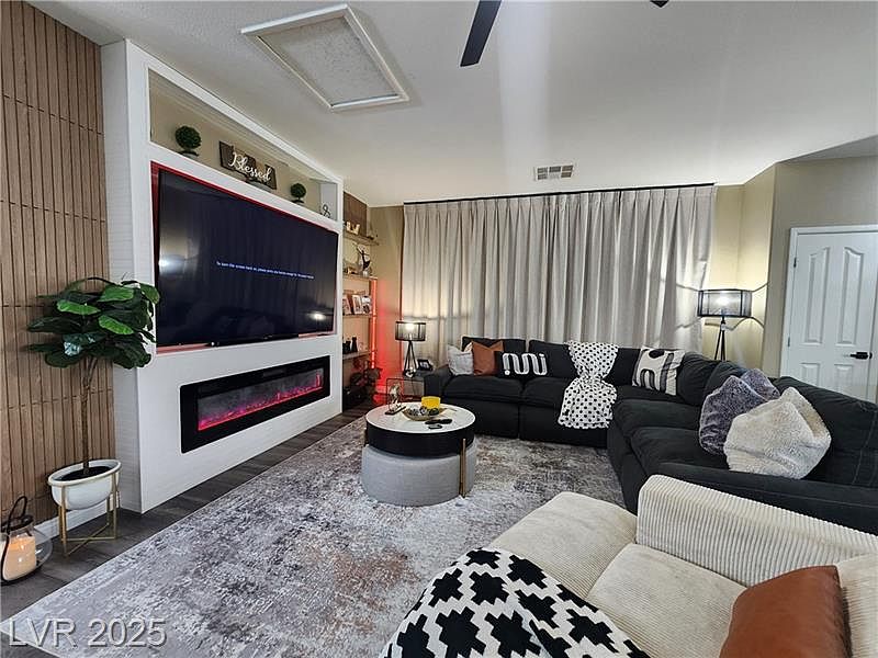 Cozy Fireplace
