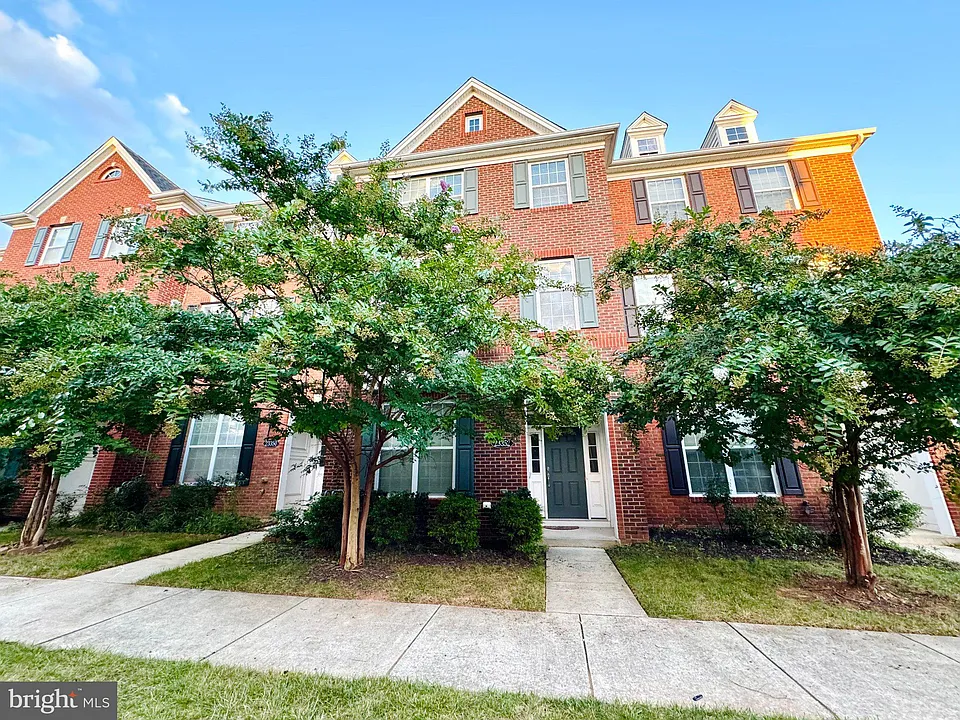 23352 Willisville Woods Sq