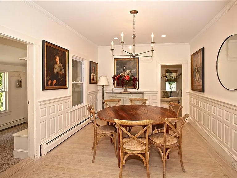 215 Coggeshall Ave — Photo 12