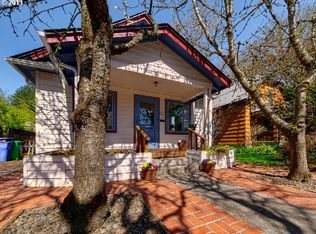 1015 SE Bidwell St, Portland, OR 97202