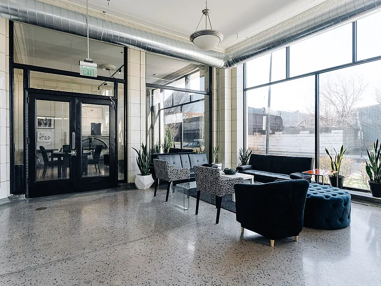 2620 Lofts — Photo 34