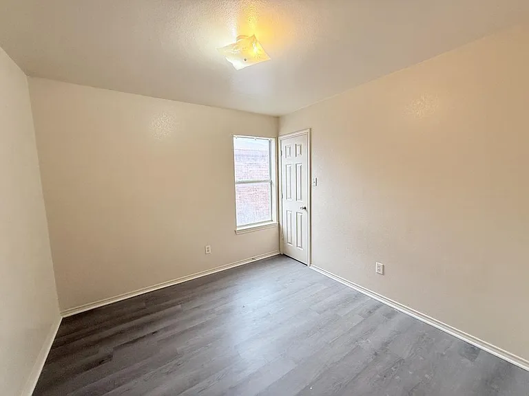 3407 Toledo Dr #C — Photo 23