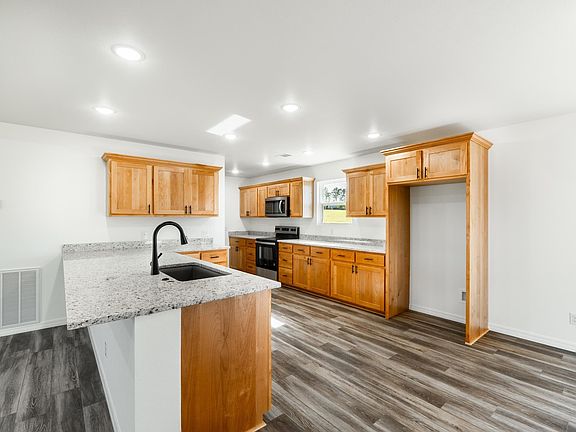 5th image of 193 Private Road 3534