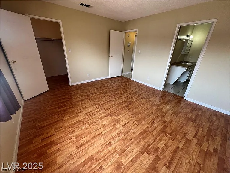 6430 Alomar Ave — Photo 15