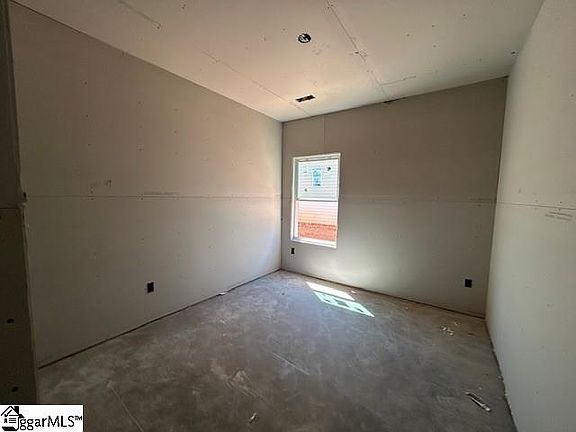 4th image of 288 Talbert Trl