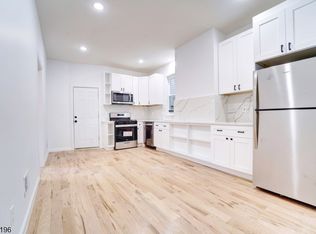 336 13th Ave FLOOR 3, Newark, NJ 07103