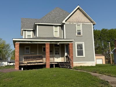 811 N Jefferson Ave, Marshall, MO, 65340