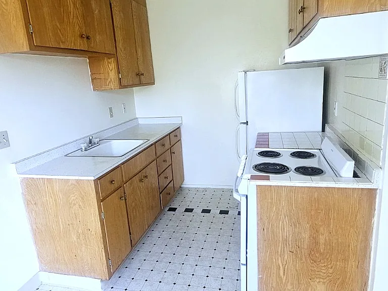 1736 Parker St #4 — Photo 3