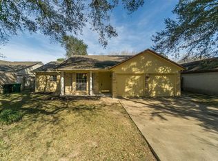 415 Merriweather St, Webster, TX 77598