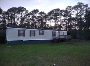 1386 Woodcrest Rd, Southport, NC 28461