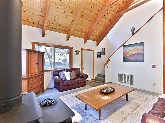 5th image of 127 Summit Level Rd