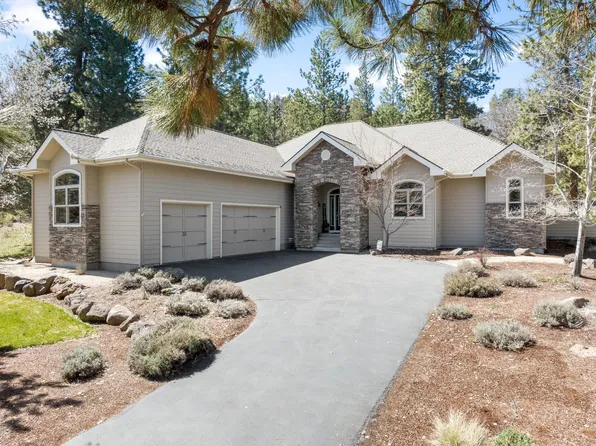 4730 Murrelet Rd, Klamath Falls, OR 97601