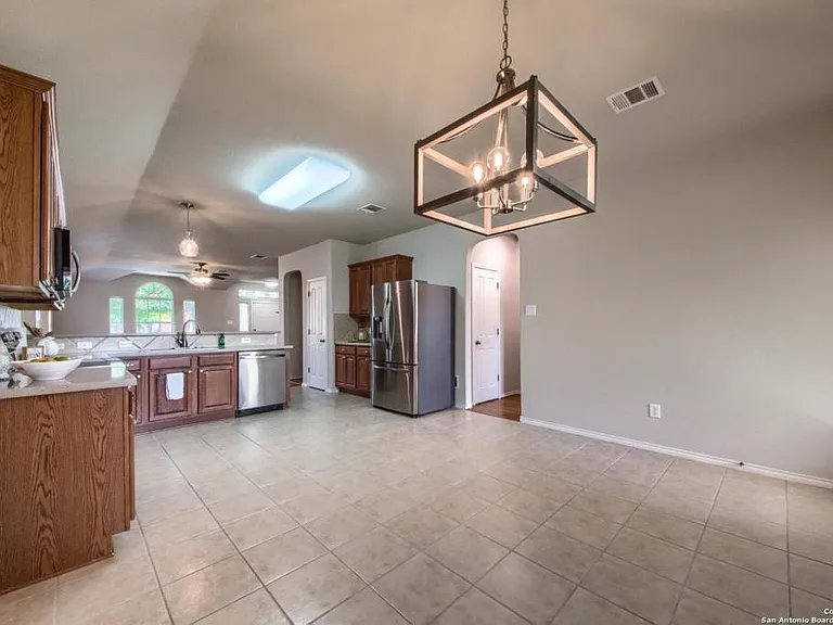 25614 Texas Ash — Photo 11