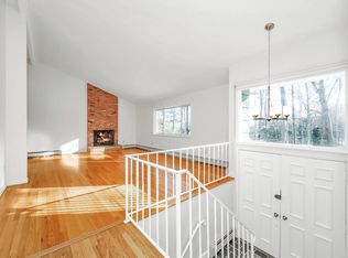 15 Sundance Dr, Greenwich, CT 06807