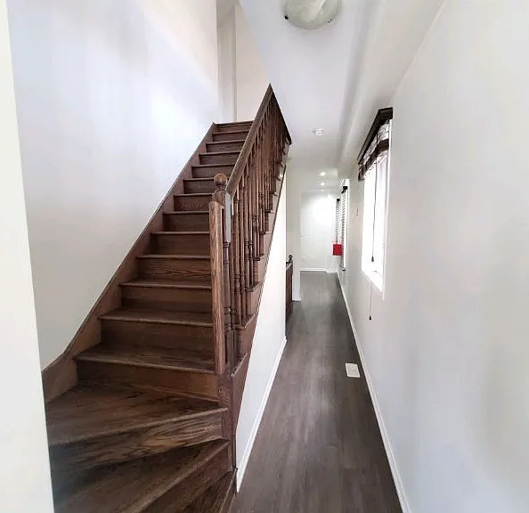 3 Baffin Cres #UPPER — Photo 7