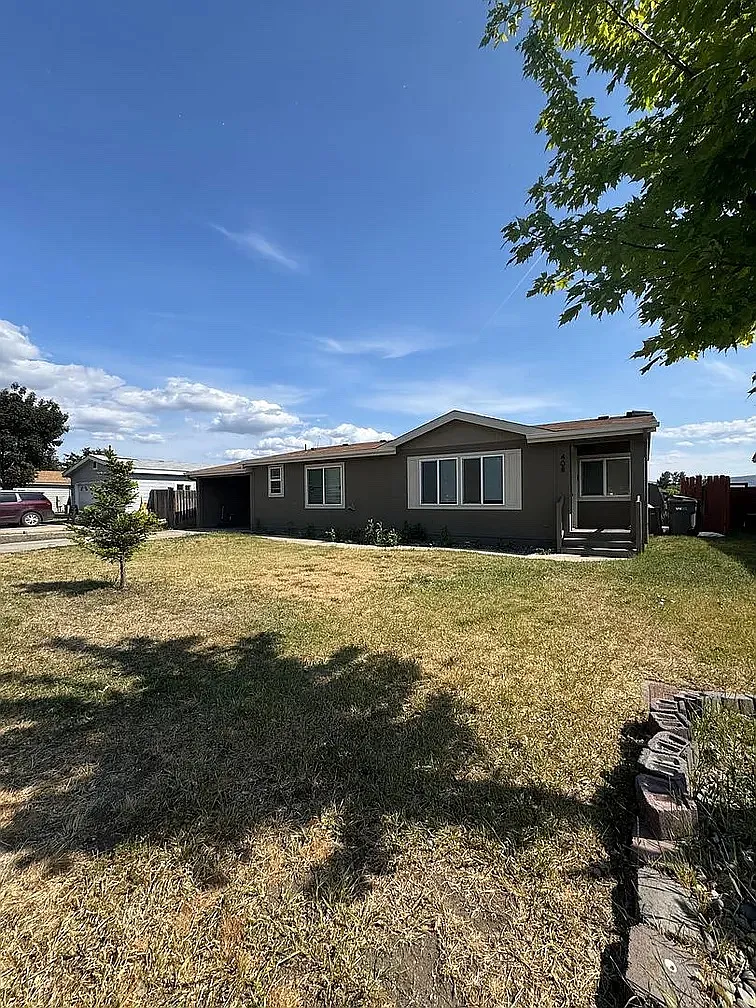 2 bed, 1101 sqft, $1,850 — Photo 1
