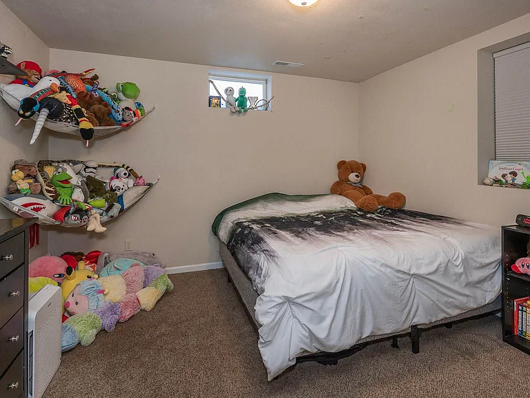 1821 N Washington St — Photo 24