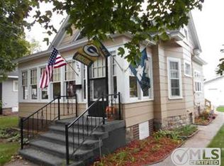 1022 Stephenson Ave, Escanaba, MI 49829