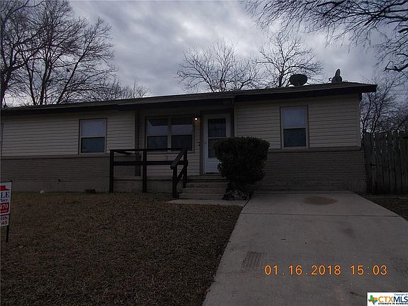 2nd image of 903 Park Ave