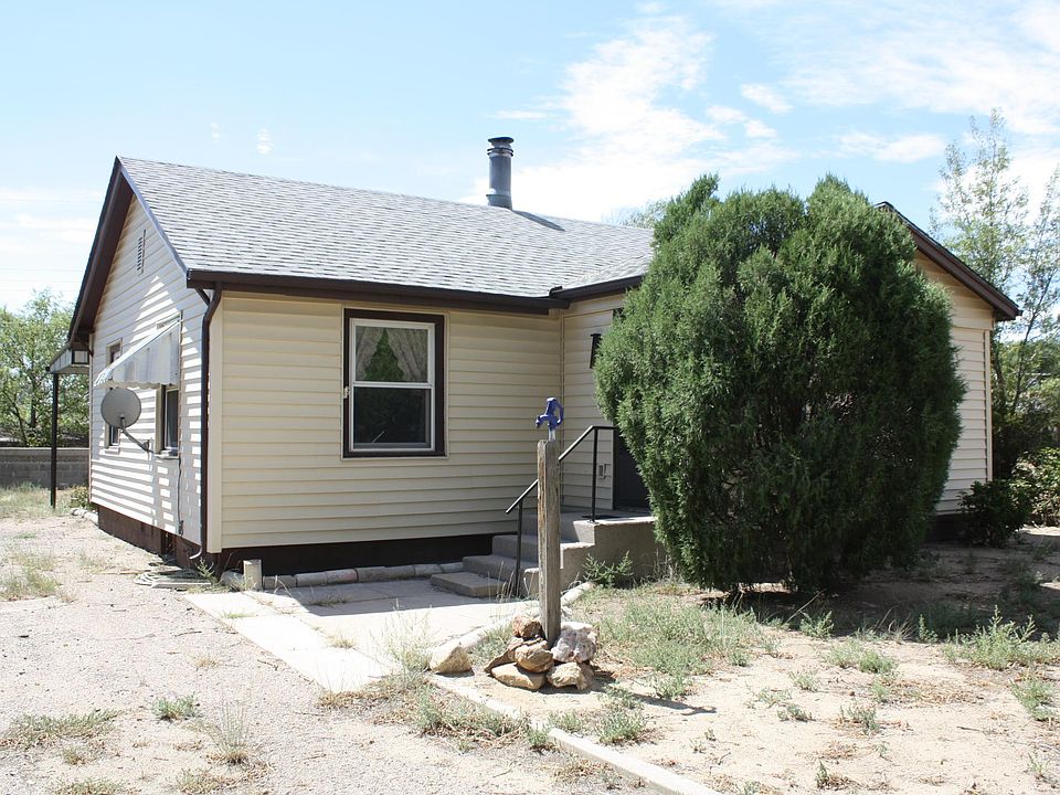 1st image of 1820 E 15th St
