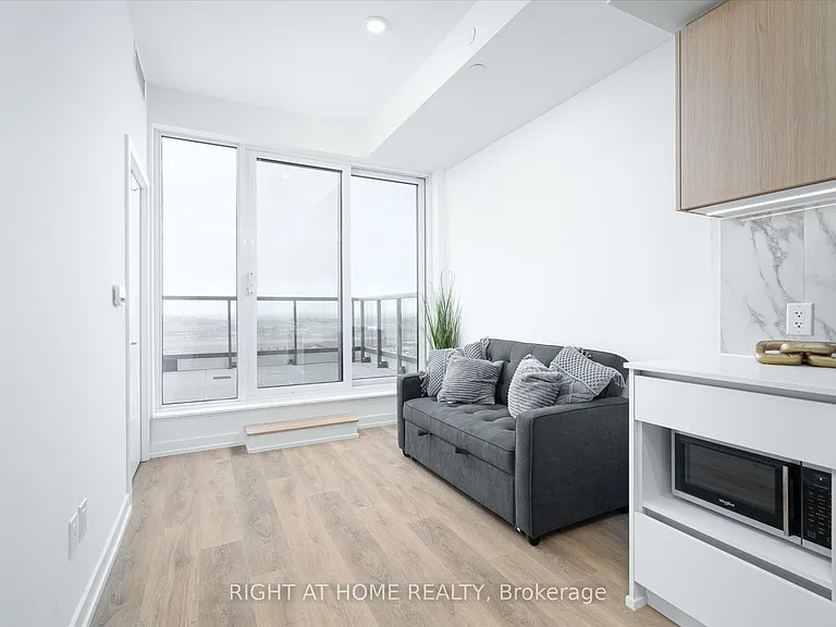 1100 Sheppard Ave W #LPH12 — Photo 8