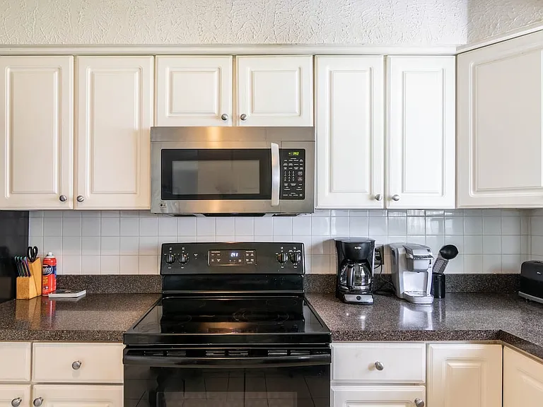 11016 Mystic Ln — Photo 11
