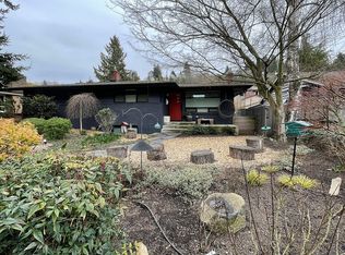 7716 Fauntleroy Way SW, Seattle, WA 98136