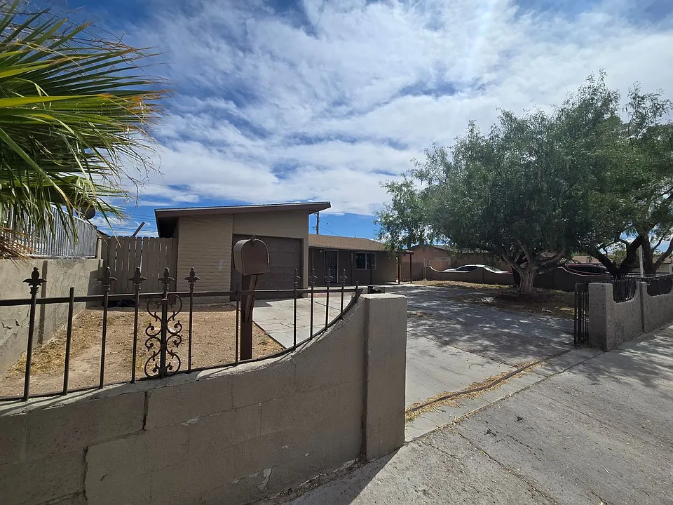 3904 Nixson Dr