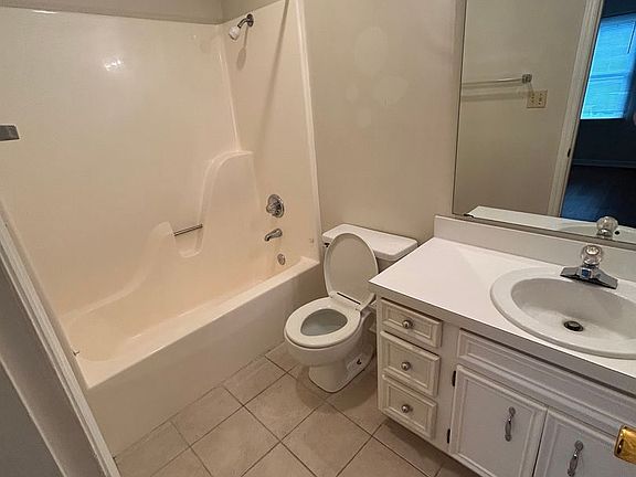 3rd image of 2433 1st St NW APT 12