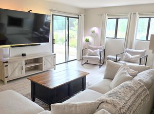 10080 E Mountainview Lake Dr UNIT 106, Scottsdale, AZ 85258