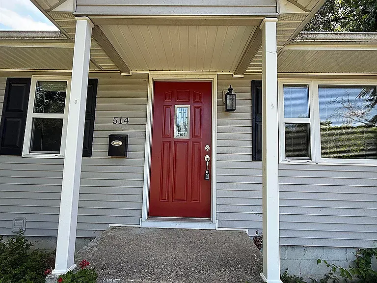 514 S Eastside Dr — Photo 27