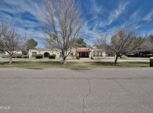 801 Camino De Paz Ct, El Paso, TX 79922