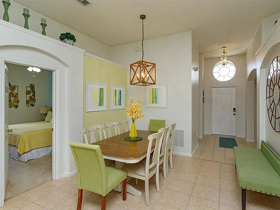 3rd image of 8111 Sun Palm Dr