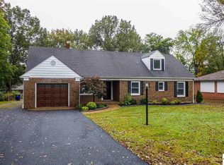 4740 Buckner Ln, Paducah, KY 42001