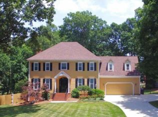 12016 Pembridge Ln, Raleigh, NC 27613