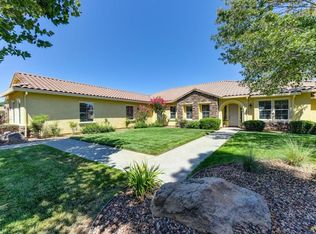 9379 Silverbend Ln, Elk Grove, CA 95624