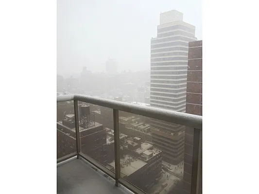 Rented by Aclawrence | media 21