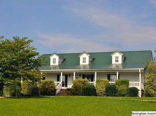 151 Emerald Valley Ln, Sylacauga, AL 35151