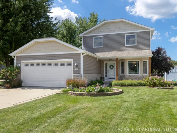 163 Meadows Ct, Sugar Grove, IL 60554