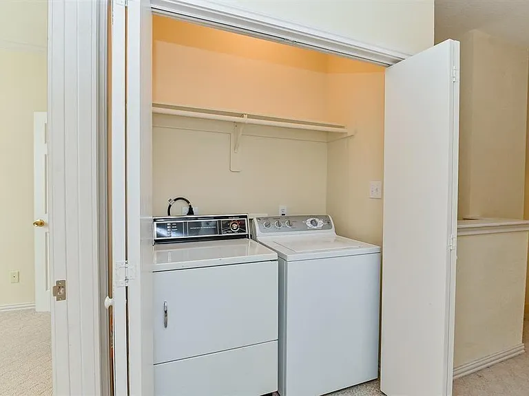 9400 Bellaire Blvd #511 — Photo 15