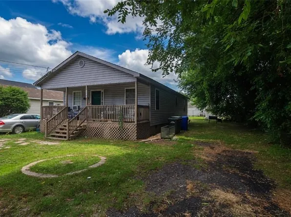 413 Hunter St, Suffolk, VA 23434