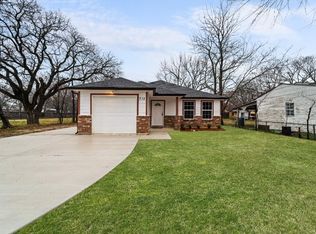 712 Angus Dr, Dallas, TX 75217