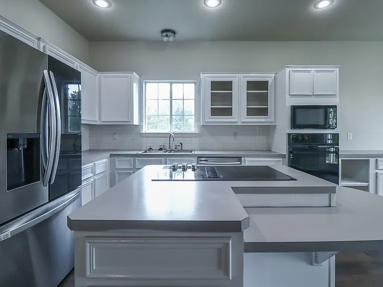 1810 Mesa Oaks Cir — Photo 13