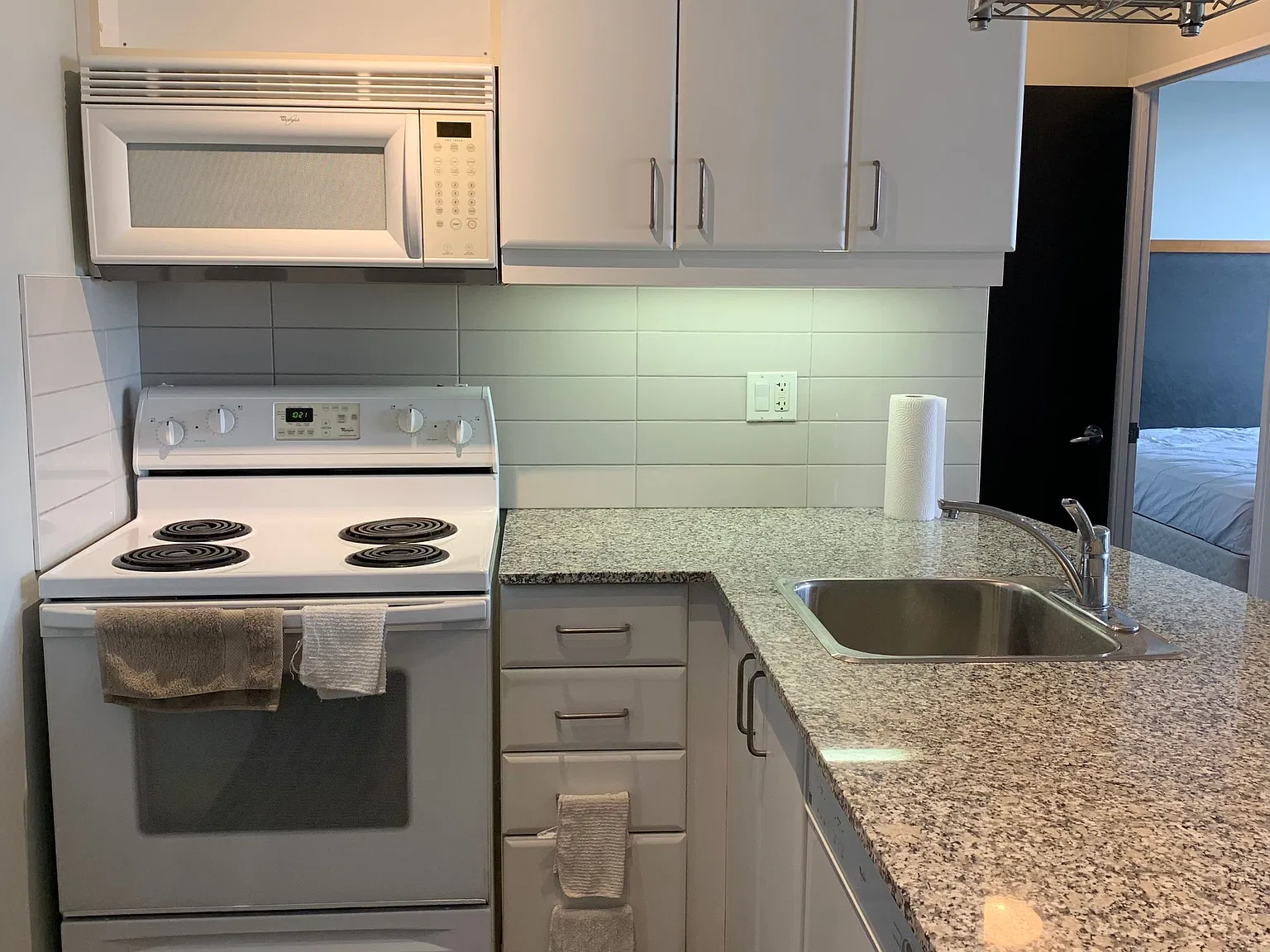 1 bed, $2,250 — Photo 4
