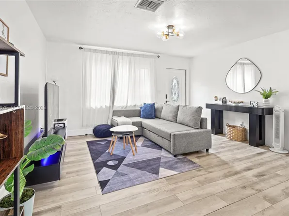 11002 NE 13th Ave, Miami, FL 33161