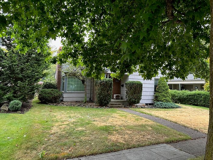 2nd image of 1308 24th Ave