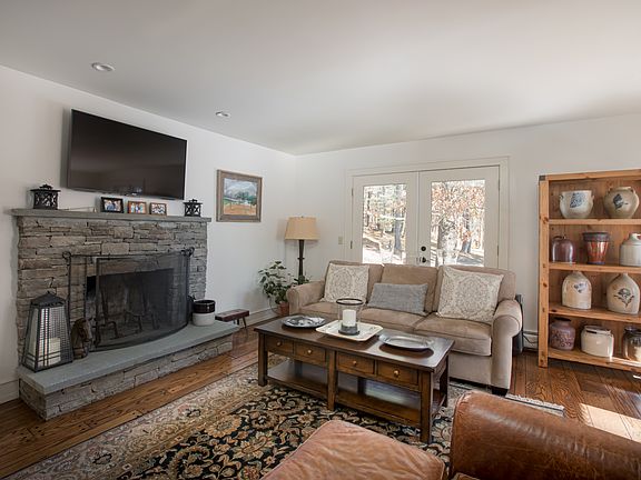 21 Sunrise Ridge Lane