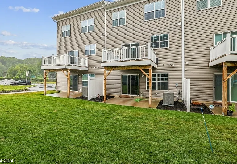 3 Coogan Ct — Photo 25